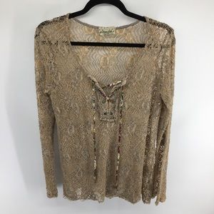 BKE Gimmicks Floral Lace Top